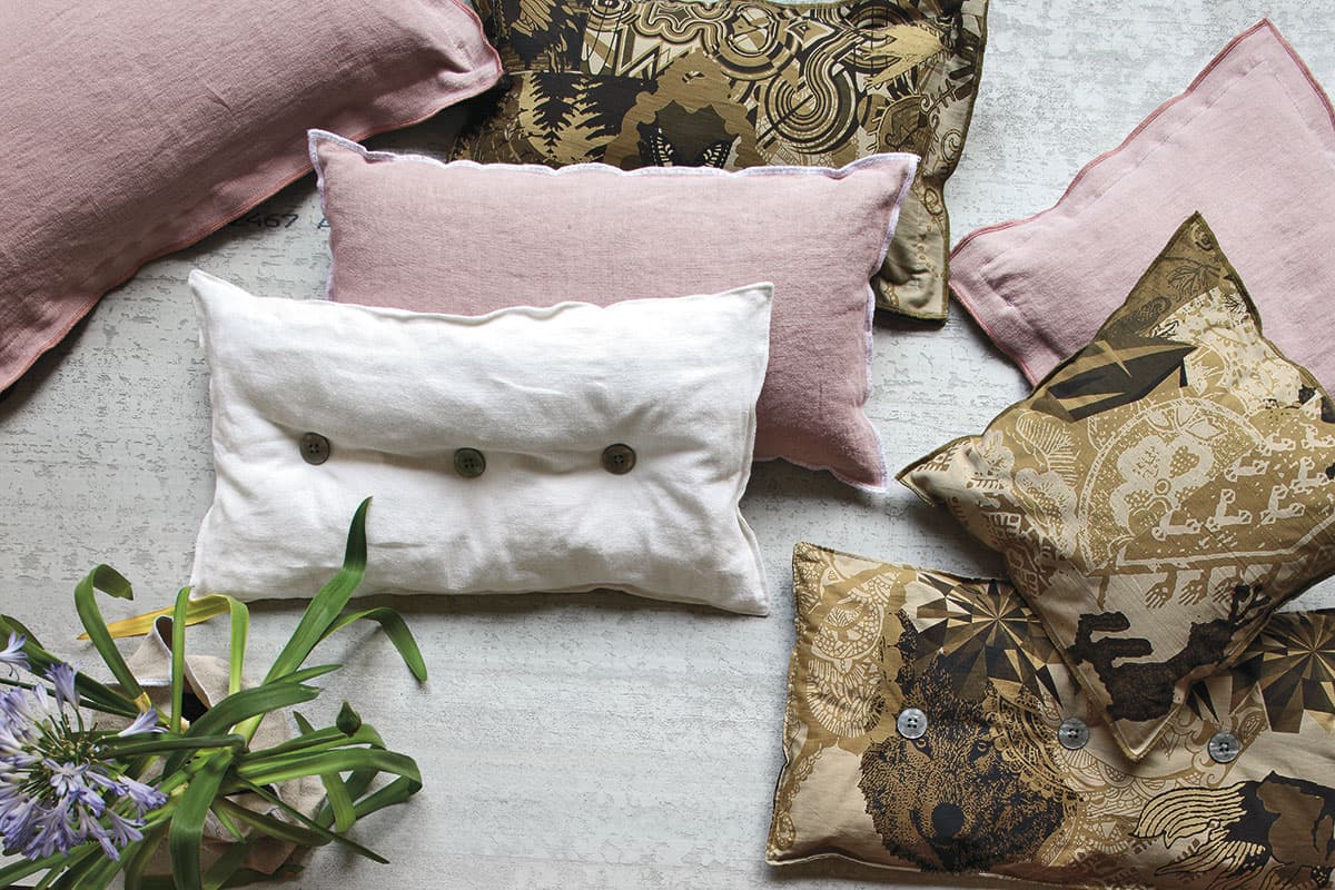 PILLOWS